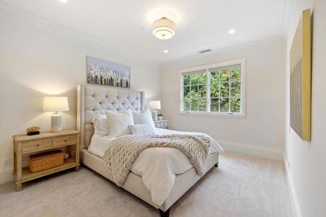 30 Malavear Court, Pacifica, CA 94044