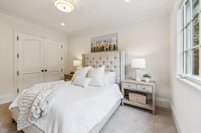 30 Malavear Court, Pacifica, CA 94044
