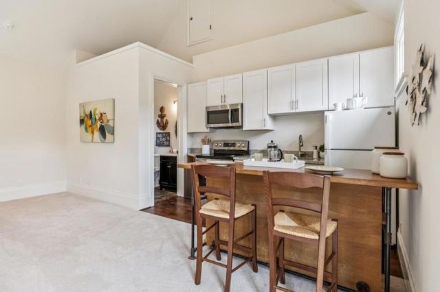 30 Malavear Court, Pacifica, CA 94044