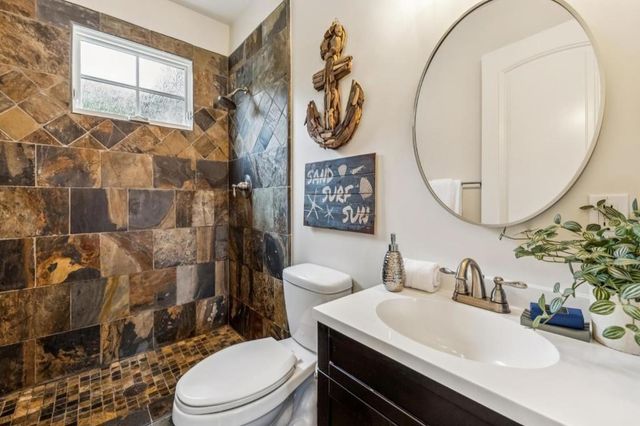 30 Malavear Court, Pacifica, CA 94044