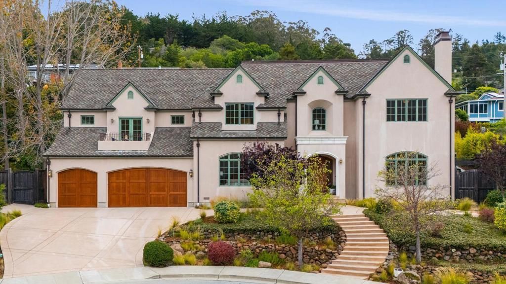 30 Malavear Court, Pacifica, CA 94044