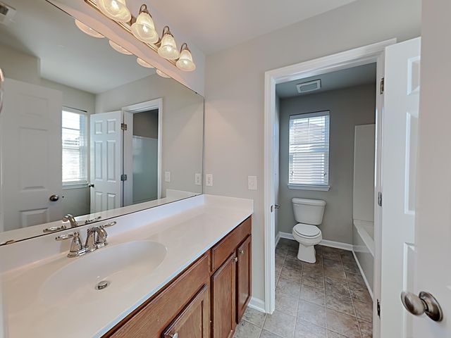 208 Laurel Crest Way, Summerville, SC 29486