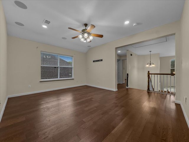 1805 Arbor Creek Drive, Garland, TX 75040