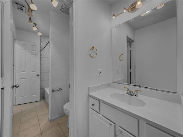 1805 Arbor Creek Drive, Garland, TX 75040