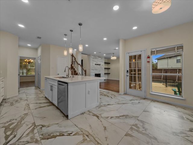 1805 Arbor Creek Drive, Garland, TX 75040