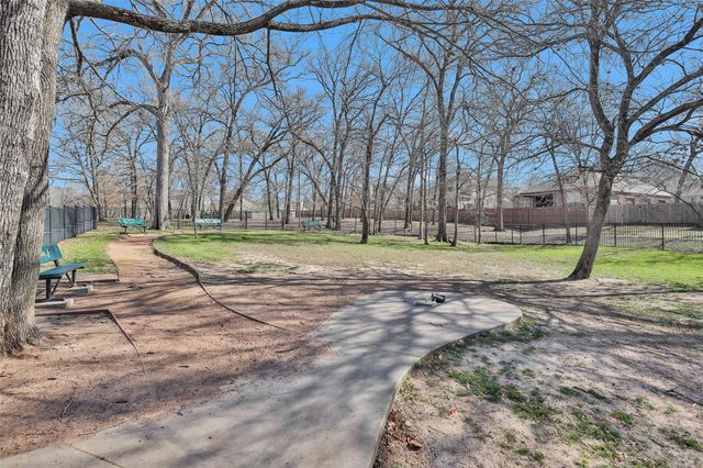 12939 Shady Grove Lane, Montgomery, TX 77356