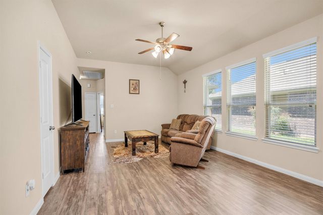 12939 Shady Grove Lane, Montgomery, TX 77356