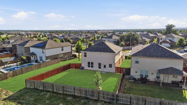 10118 Cowboy Ln, San Antonio, TX 78254