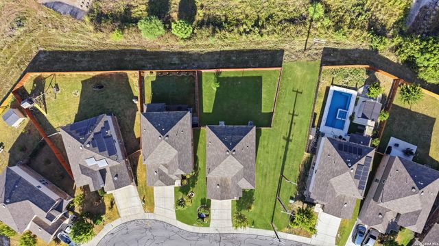 10118 Cowboy Ln, San Antonio, TX 78254