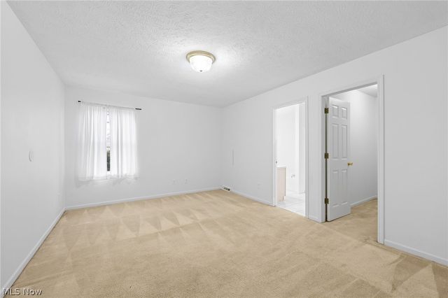 29008 Uxbridge Drive, Willowick, OH 44095