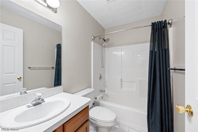 29008 Uxbridge Drive, Willowick, OH 44095