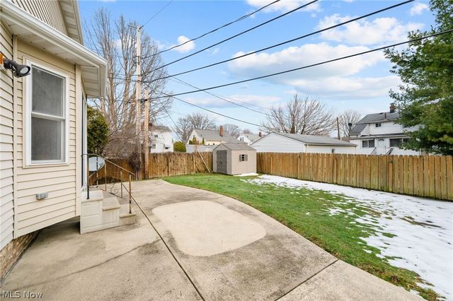 29008 Uxbridge Drive, Willowick, OH 44095