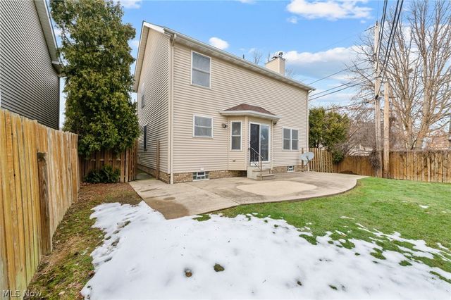 29008 Uxbridge Drive, Willowick, OH 44095