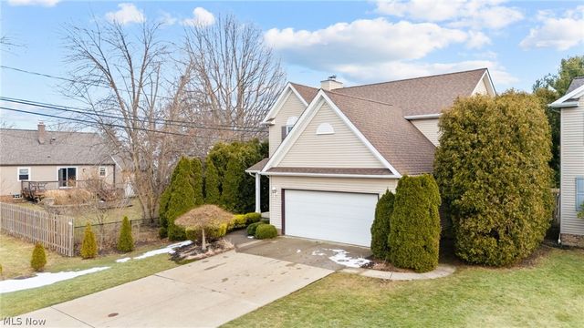 29008 Uxbridge Drive, Willowick, OH 44095
