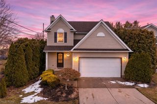 29008 Uxbridge Drive, Willowick, OH 44095
