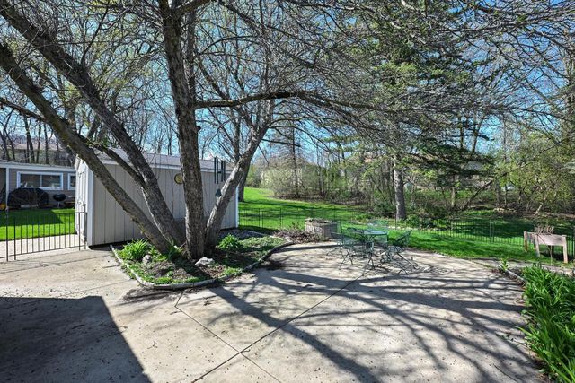 6700 Conifer LANE, Greendale, WI 53129