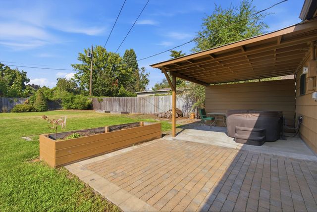 16305 E Riverside Ave, Spokane Valley, WA 99037