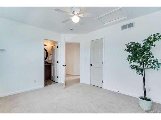 800 Gateway Park Ln, Berthoud, CO 80513