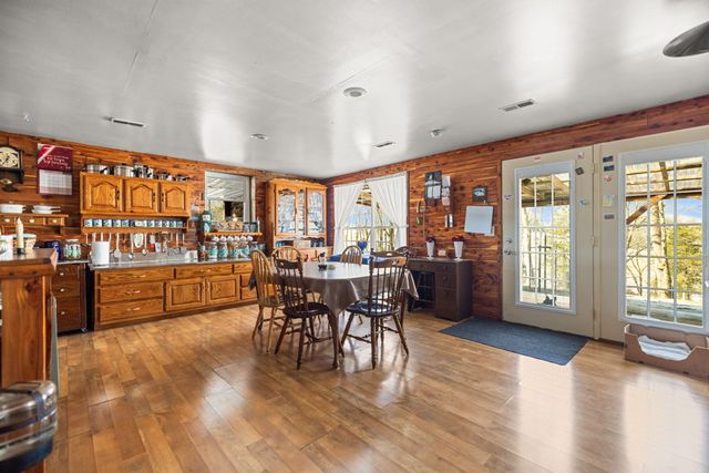 2138 Mudsock Road, Hillsboro, KY 41049