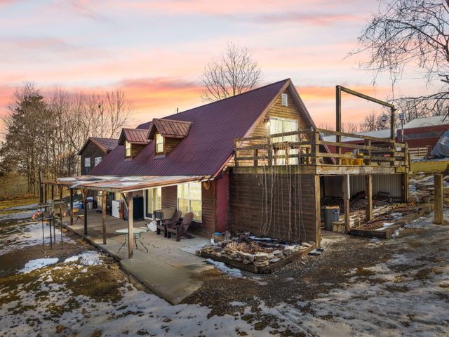 2138 Mudsock Road, Hillsboro, KY 41049