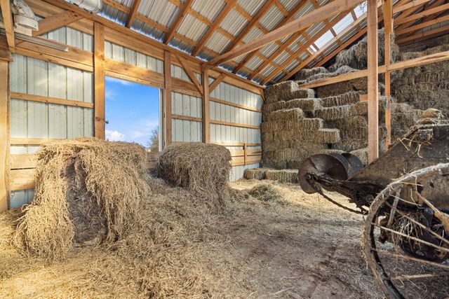 2138 Mudsock Road, Hillsboro, KY 41049