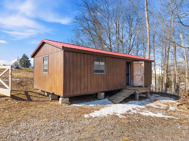 2138 Mudsock Road, Hillsboro, KY 41049