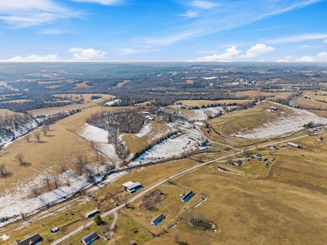 2138 Mudsock Road, Hillsboro, KY 41049