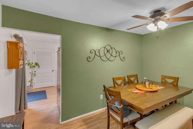 4 MASON CT, Pine Hill, NJ 08021