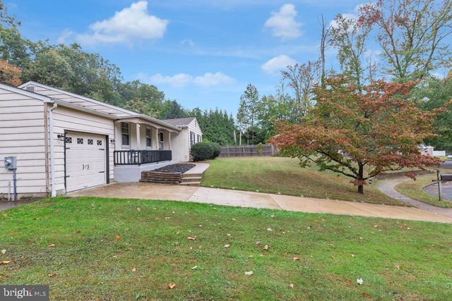 4 MASON CT, Pine Hill, NJ 08021