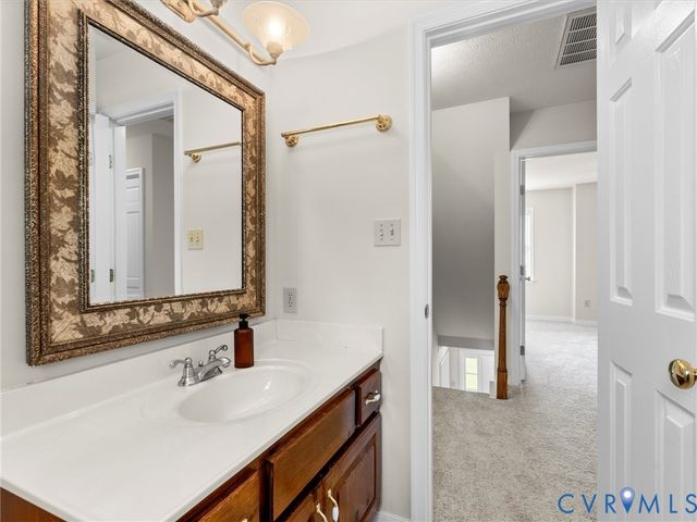 10755 Ashcake Station Pl, Mechanicsville, VA 23116