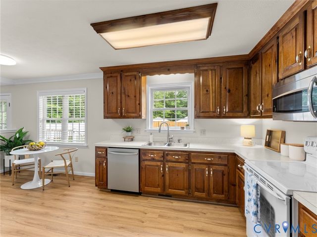 10755 Ashcake Station Pl, Mechanicsville, VA 23116