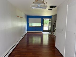 38 Trafford Street 8, Meriden, CT 06450