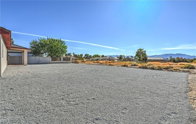 101 Ironton Street, Pahrump, NV 89048