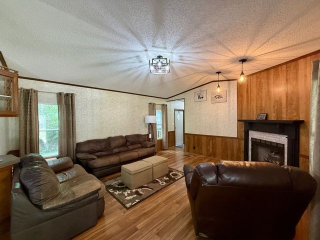 118 Haylee Rd, Waverly, TN 37185