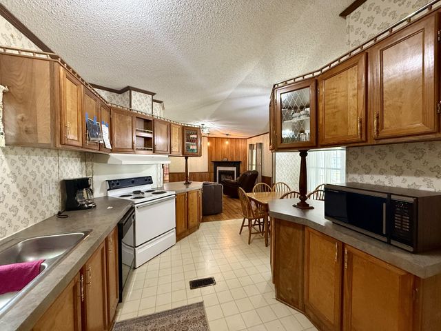 118 Haylee Rd, Waverly, TN 37185