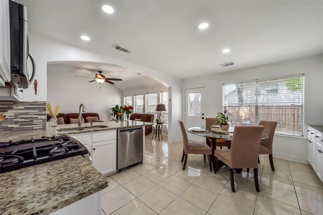 3034 Millers Oak Lane, Sugar Land, TX 77498