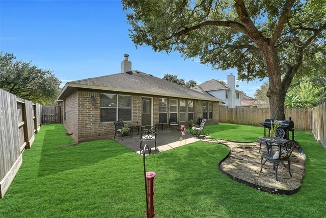 3034 Millers Oak Lane, Sugar Land, TX 77498