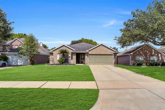 3034 Millers Oak Lane, Sugar Land, TX 77498
