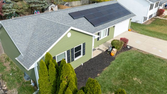 93 W Benson Avenue, Cortland, IL 60112