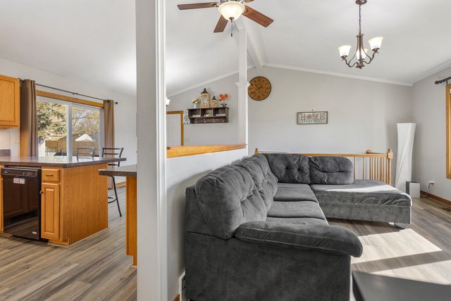 93 W Benson Avenue, Cortland, IL 60112