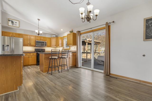 93 W Benson Avenue, Cortland, IL 60112