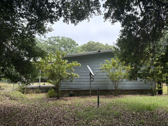 153 Joshua Lane, Dorchester, SC 29437