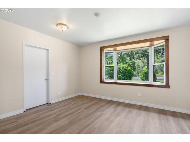 35412 S DICKEY PRAIRIE Rd, Molalla, OR 97038