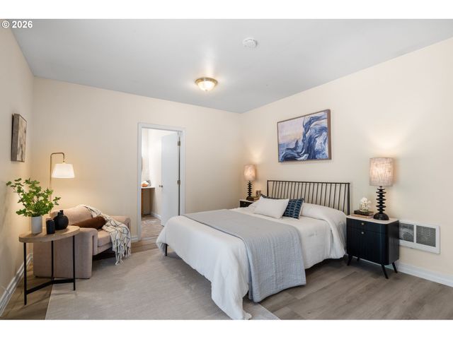 35412 S DICKEY PRAIRIE Rd, Molalla, OR 97038