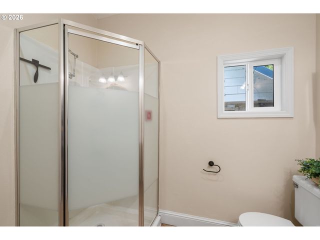 35412 S DICKEY PRAIRIE Rd, Molalla, OR 97038