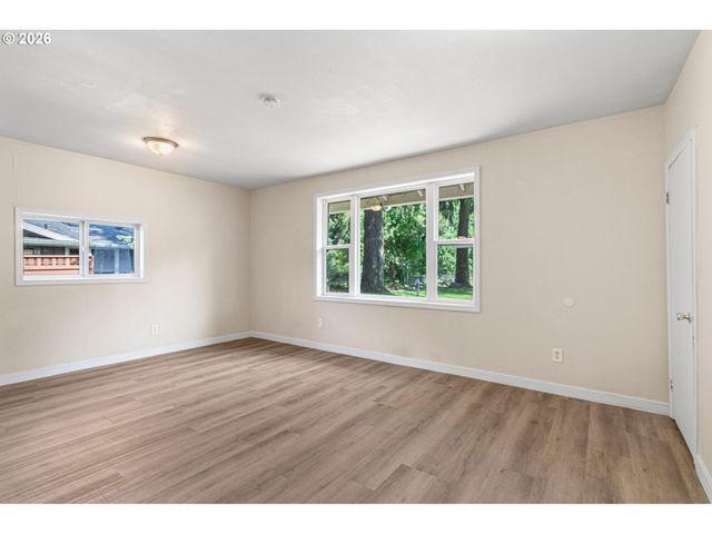 35412 S DICKEY PRAIRIE Rd, Molalla, OR 97038
