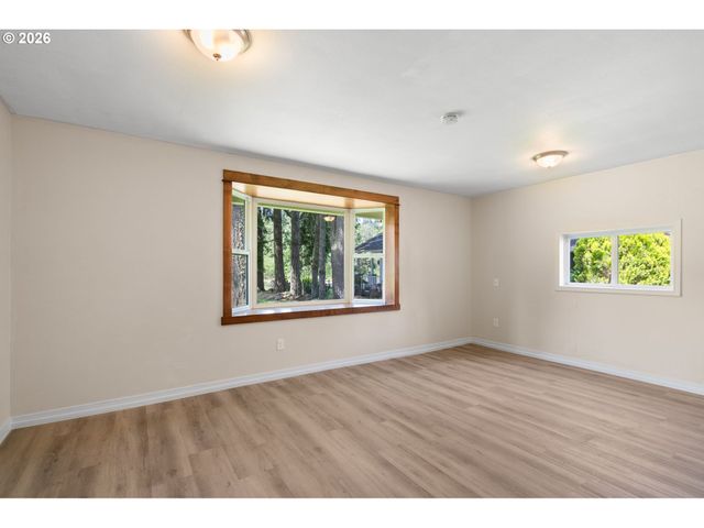 35412 S DICKEY PRAIRIE Rd, Molalla, OR 97038