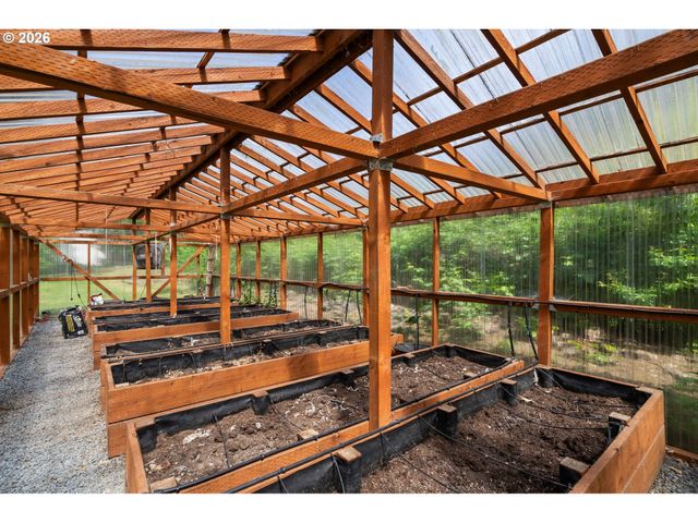 35412 S DICKEY PRAIRIE Rd, Molalla, OR 97038