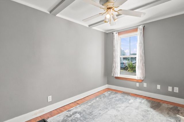 8 Sylvan Street, Gloucester, MA 01930