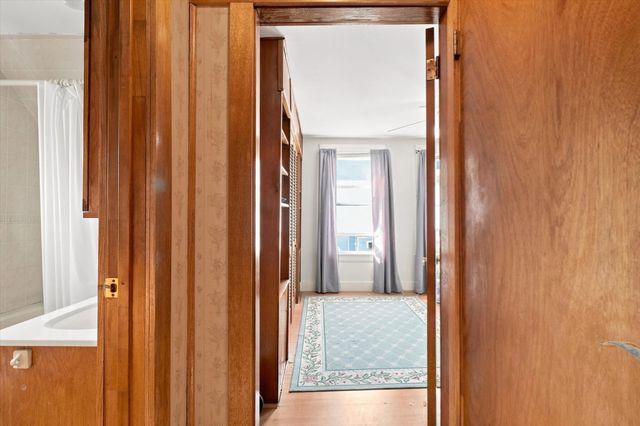 8 Sylvan Street, Gloucester, MA 01930